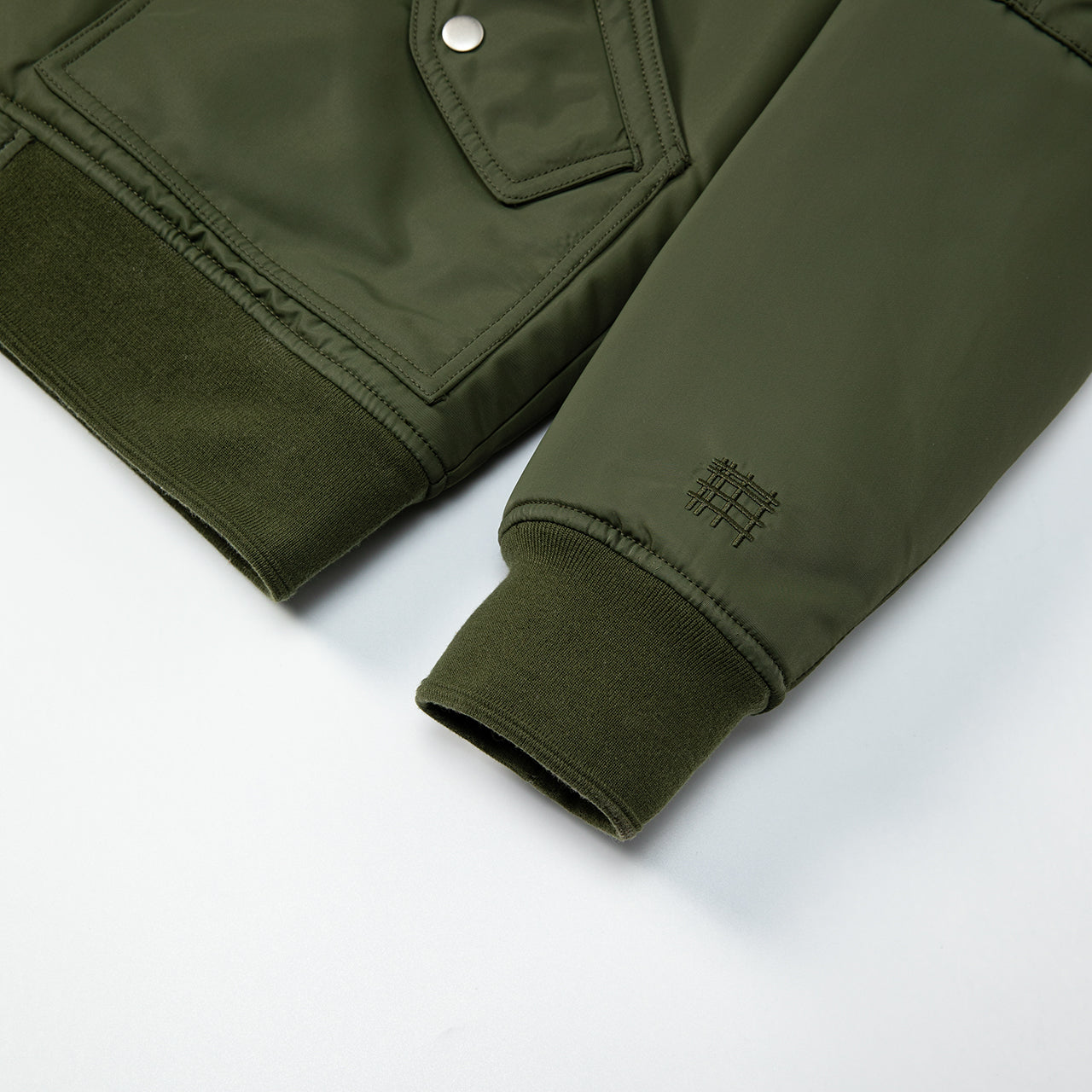 ボンバーパデッドジャケット