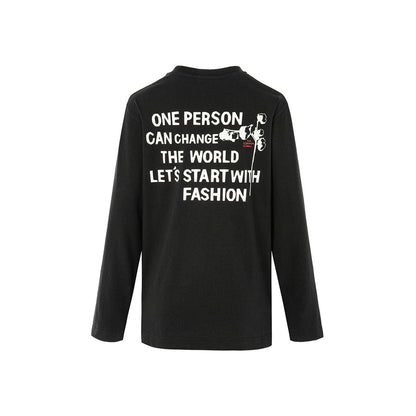 長袖プリントTシャツ