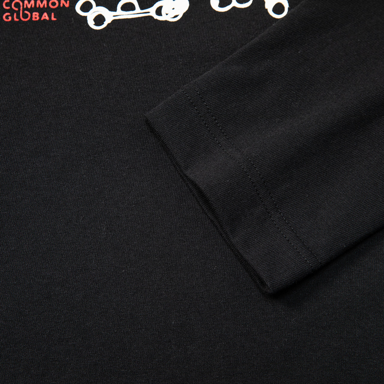 長袖プリントTシャツ