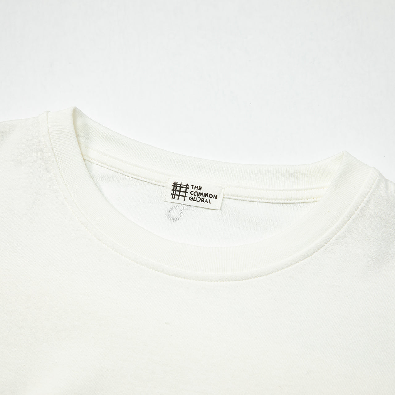 長袖ポケット付きTシャツ