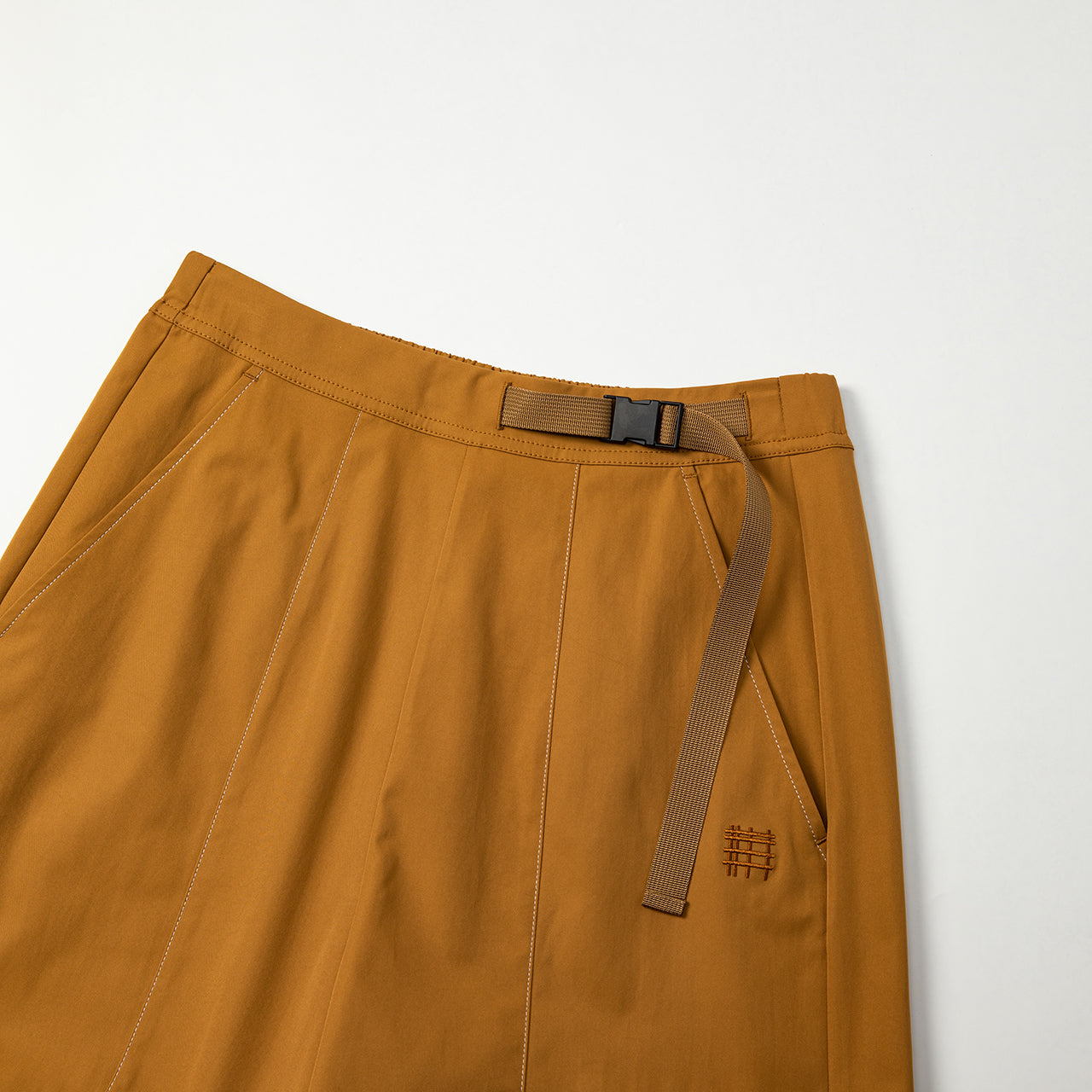 パネルドノーティカルパンツ