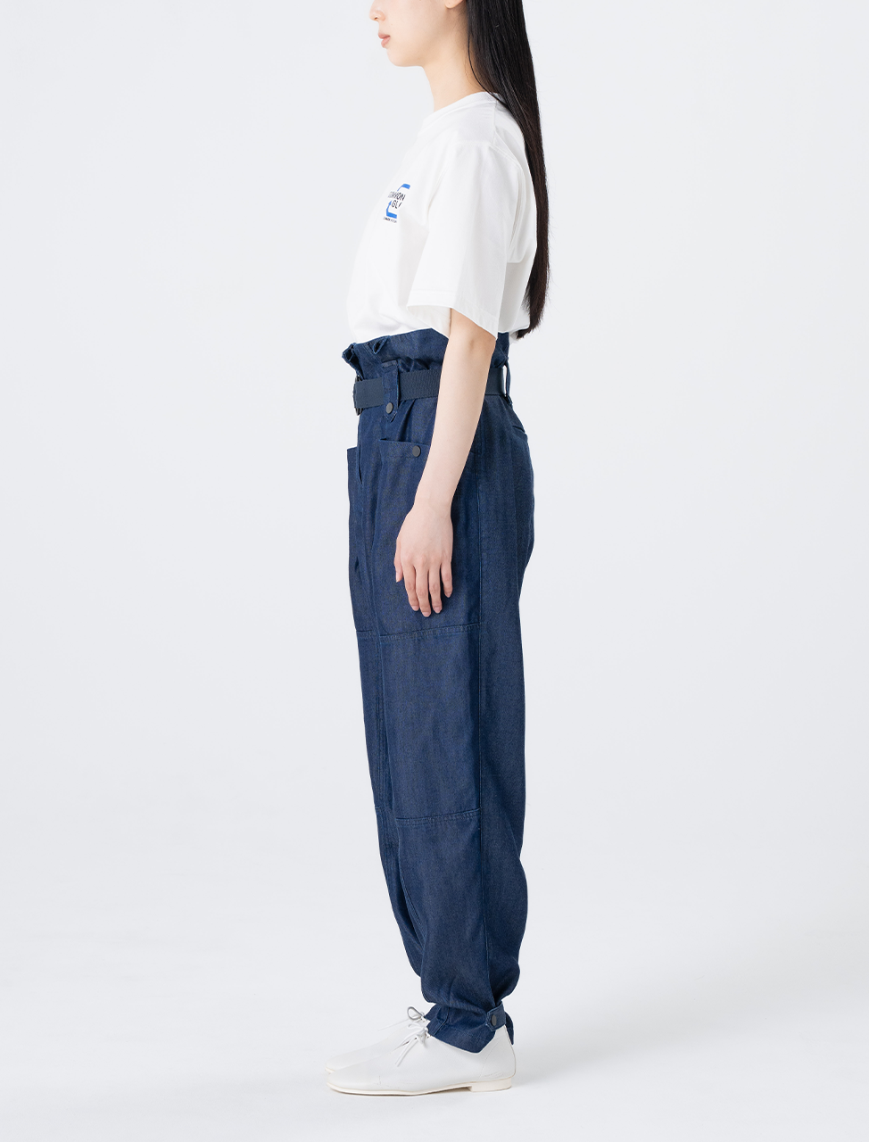 ハイウエストストレッチテーパードパンツ